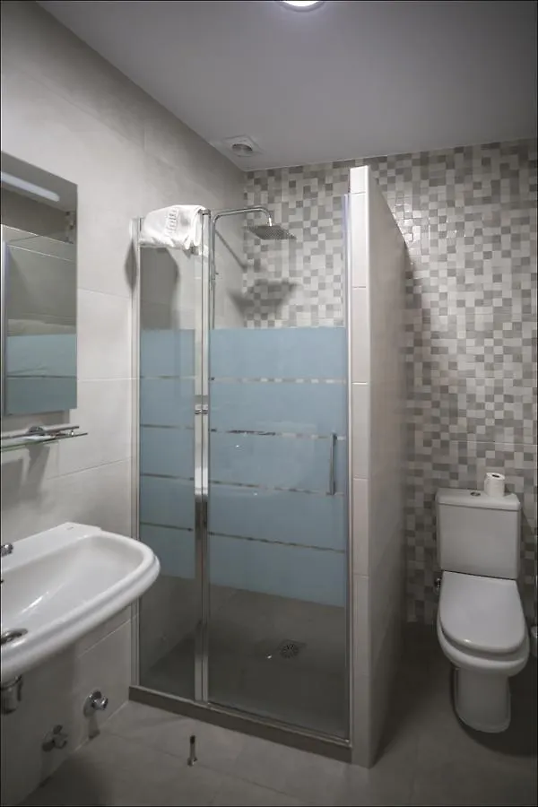 Hostal San Ramon Marbella Gæstehus